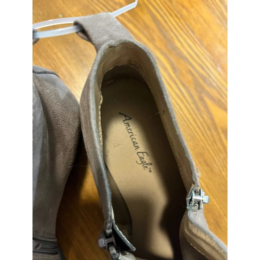 American Eagle Taupe Faux Suede Ankle Booties Pointed Toe Block Heel Size 9.5